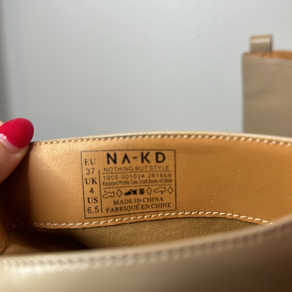 NA-KD Profile Sole Shaft Boots - Picture 4 of 6